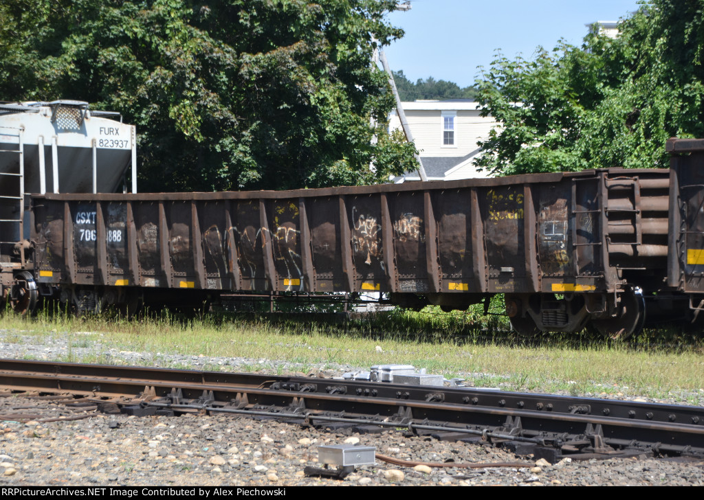 CSX 706888